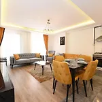 Kardes Apartment